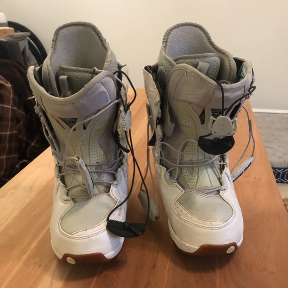 Burton Snowboard Boots - Picture 2 of 6